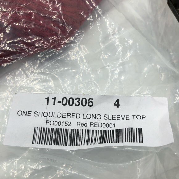 SONCY Cherry On Top Cold Shoulder Blouse Size 4 - Picture 6 of 7